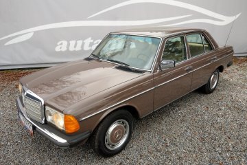 Mercedes-Benz 200 W123 !! Klimatyzacja, import Włochy!! autaniszowe.pl