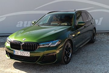 BMW 540i xDrive Touring !! Individual !! Bezwypadkowe !! autaniszowe