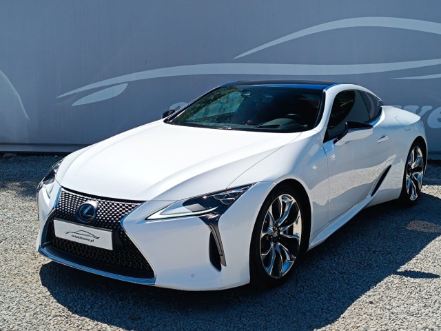 lexus