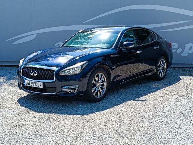 infiniti